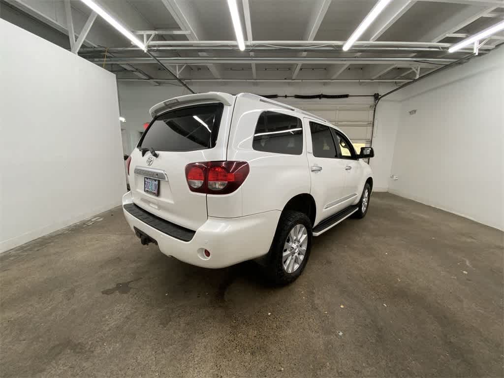 Thumbnail: 2019 Toyota Sequoia - 6