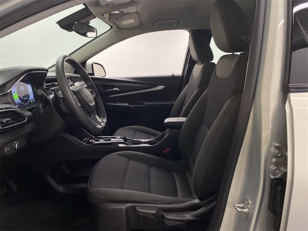 Thumbnail: 2023 Chevrolet Bolt EUV - 14