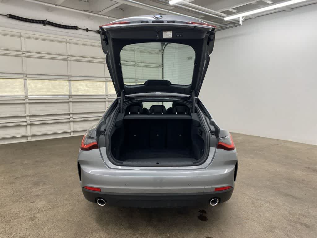 Thumbnail: 2023 BMW 4 Series - 29