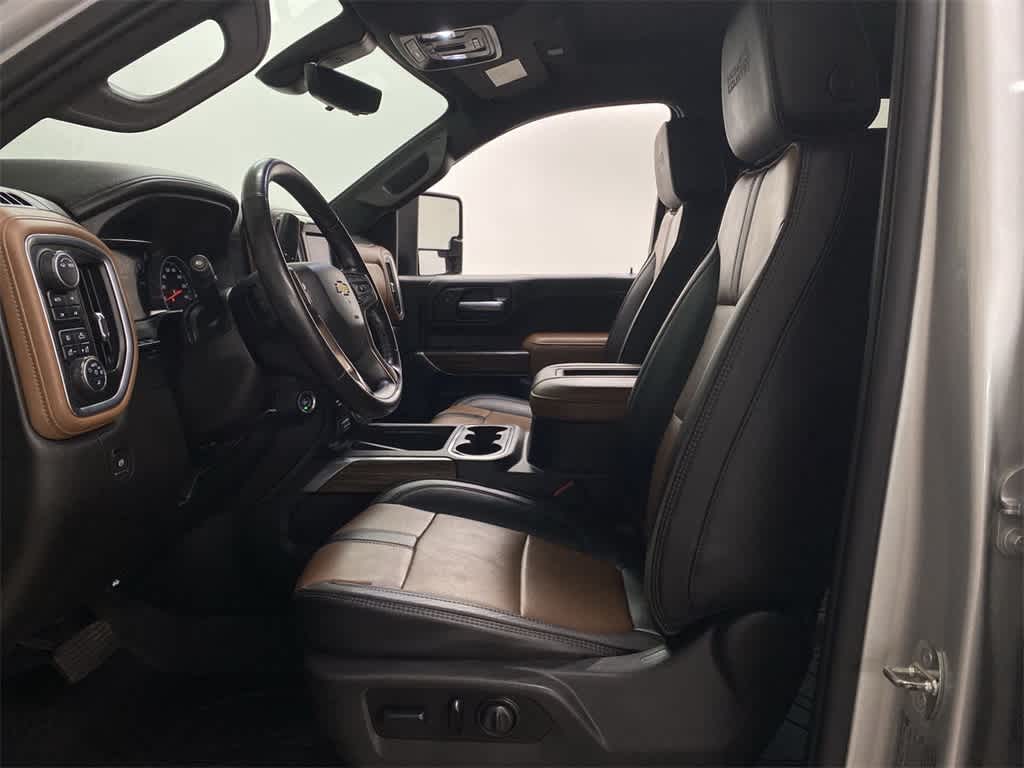 2021 Chevrolet Silverado 3500 High Country 14