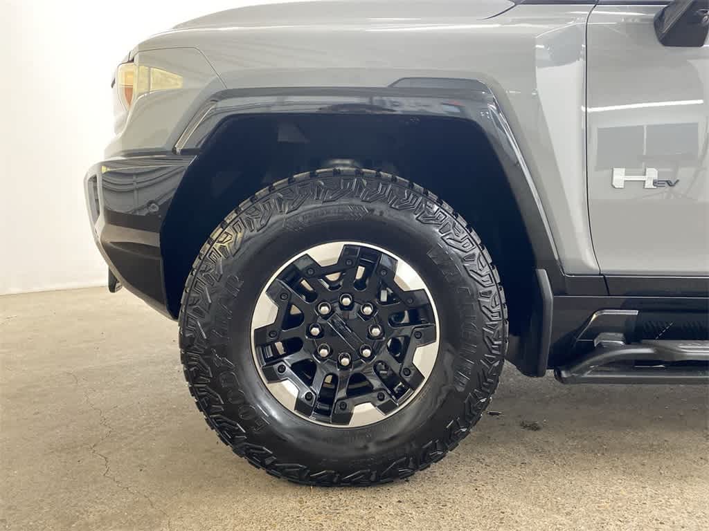 Thumbnail: 2024 GMC Hummer EV - 11