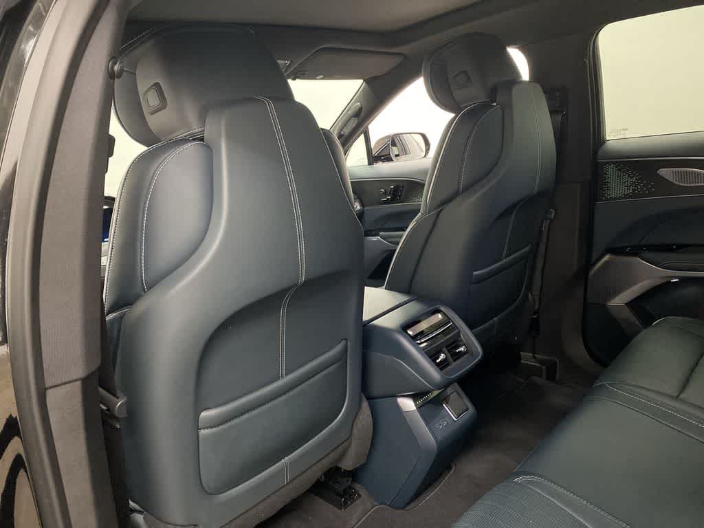 Thumbnail: 2024 Cadillac Lyriq - 16