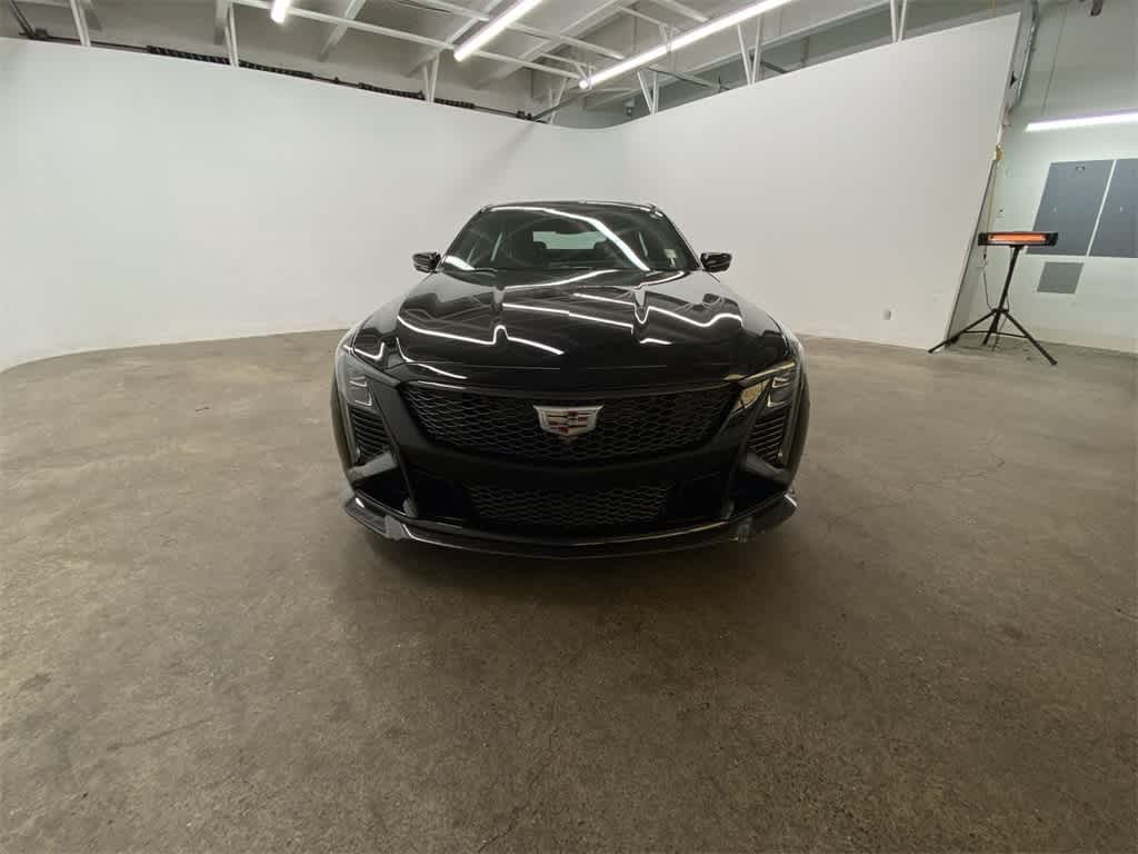 Thumbnail: 2025 Cadillac CT5 - 9