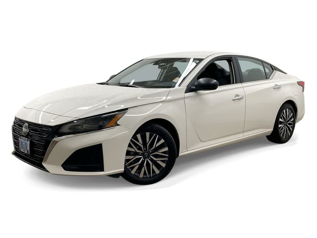 Thumbnail: 2025 Nissan Altima - 1