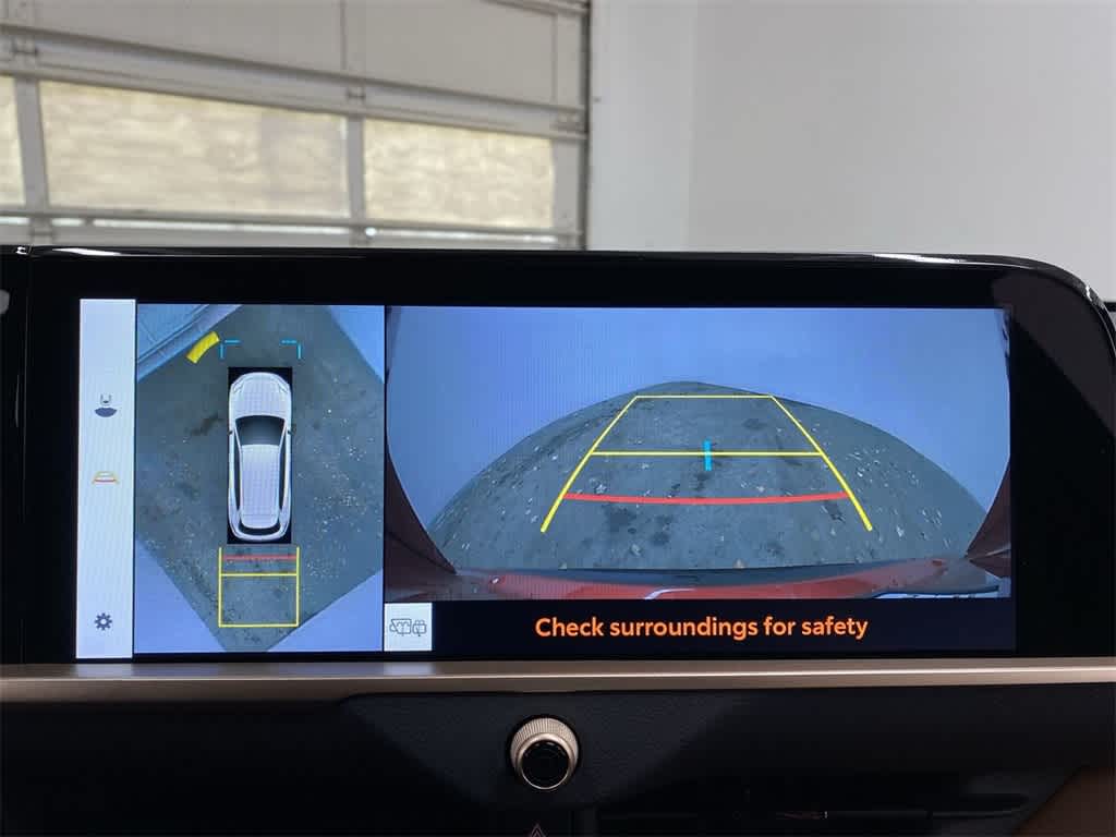 Thumbnail: 2025 Toyota Crown Signia - 26