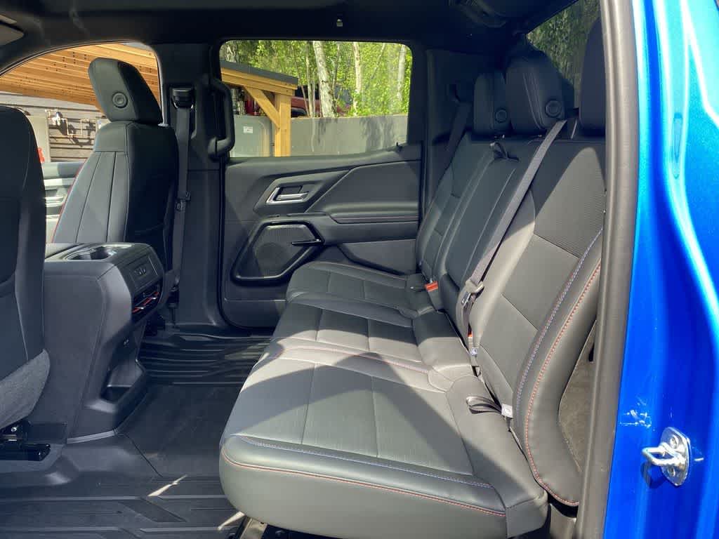 Thumbnail: 2025 Chevrolet Silverado EV - 16