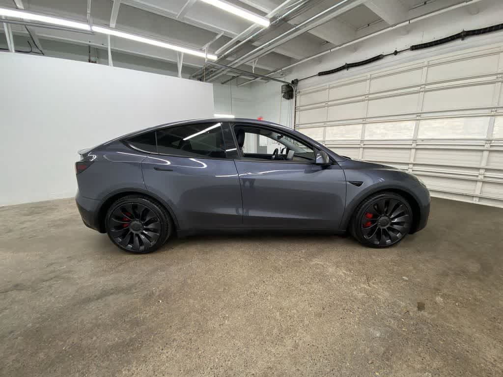 Thumbnail: 2022 Tesla Model Y - 7