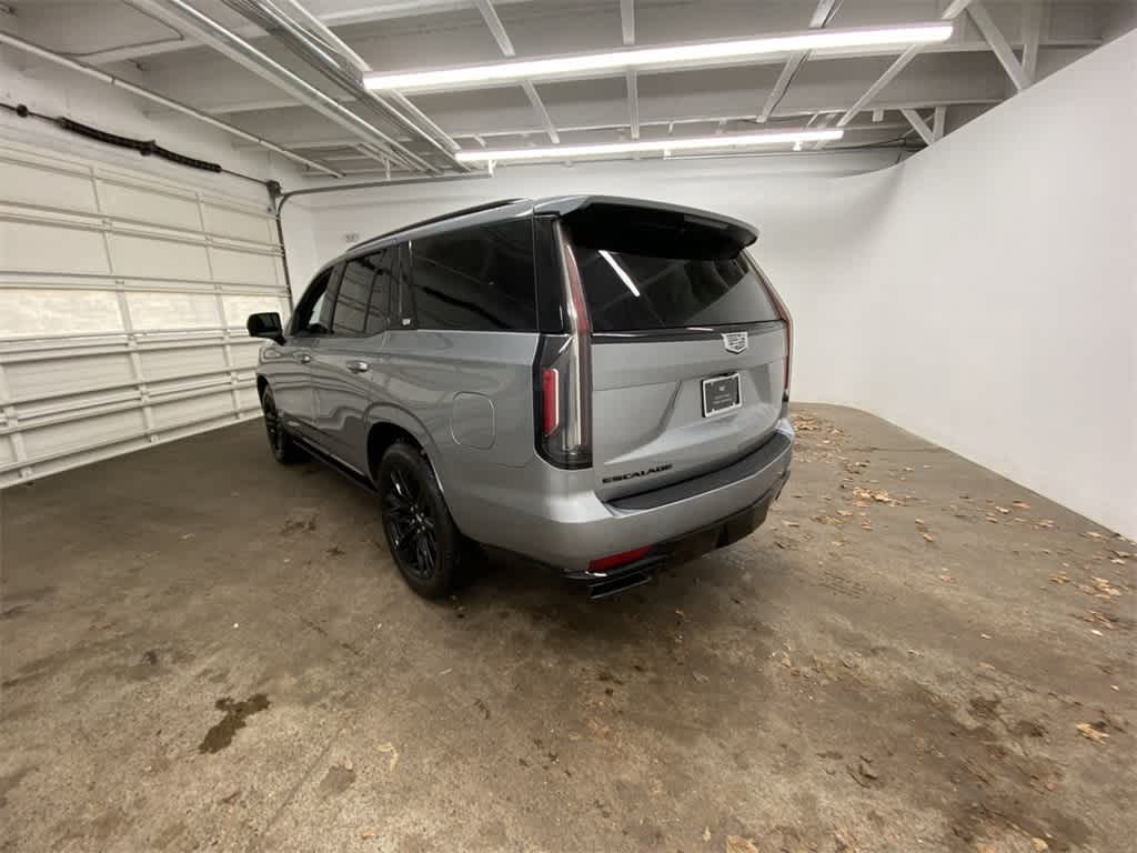 Thumbnail: 2024 Cadillac Escalade - 4
