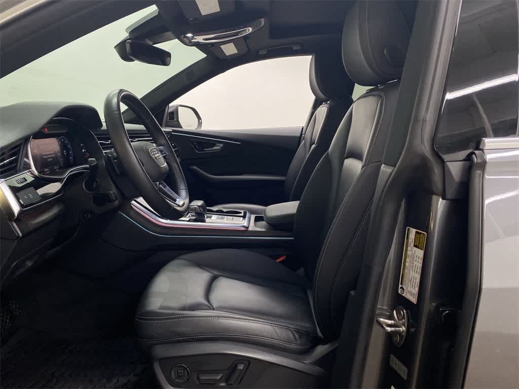 Thumbnail: 2019 Audi Q8 - 14