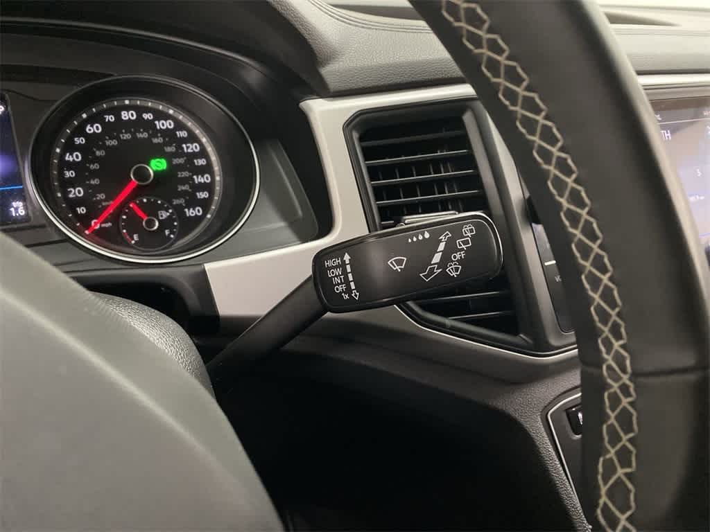 Thumbnail: 2021 Volkswagen Atlas - 23