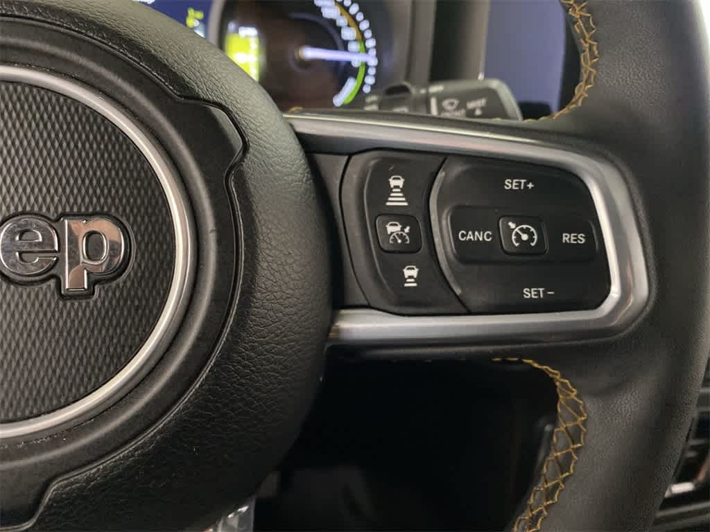 Thumbnail: 2024 Jeep Wrangler - 22