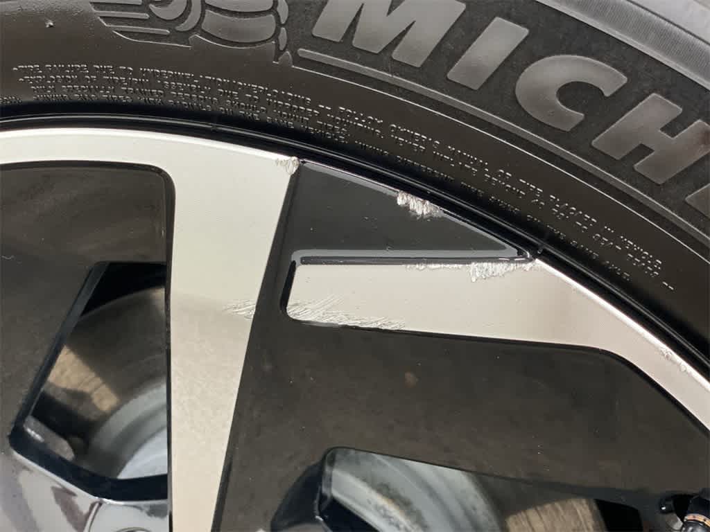 Thumbnail: 2024 Chevrolet Equinox - 32