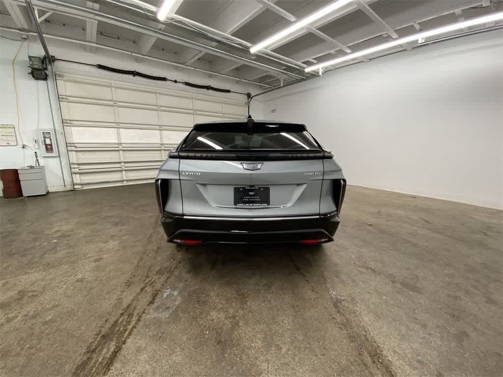 Thumbnail: 2024 Cadillac Lyriq - 5