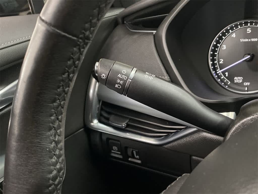 2019 Cadillac XT4 Premium Luxury 25