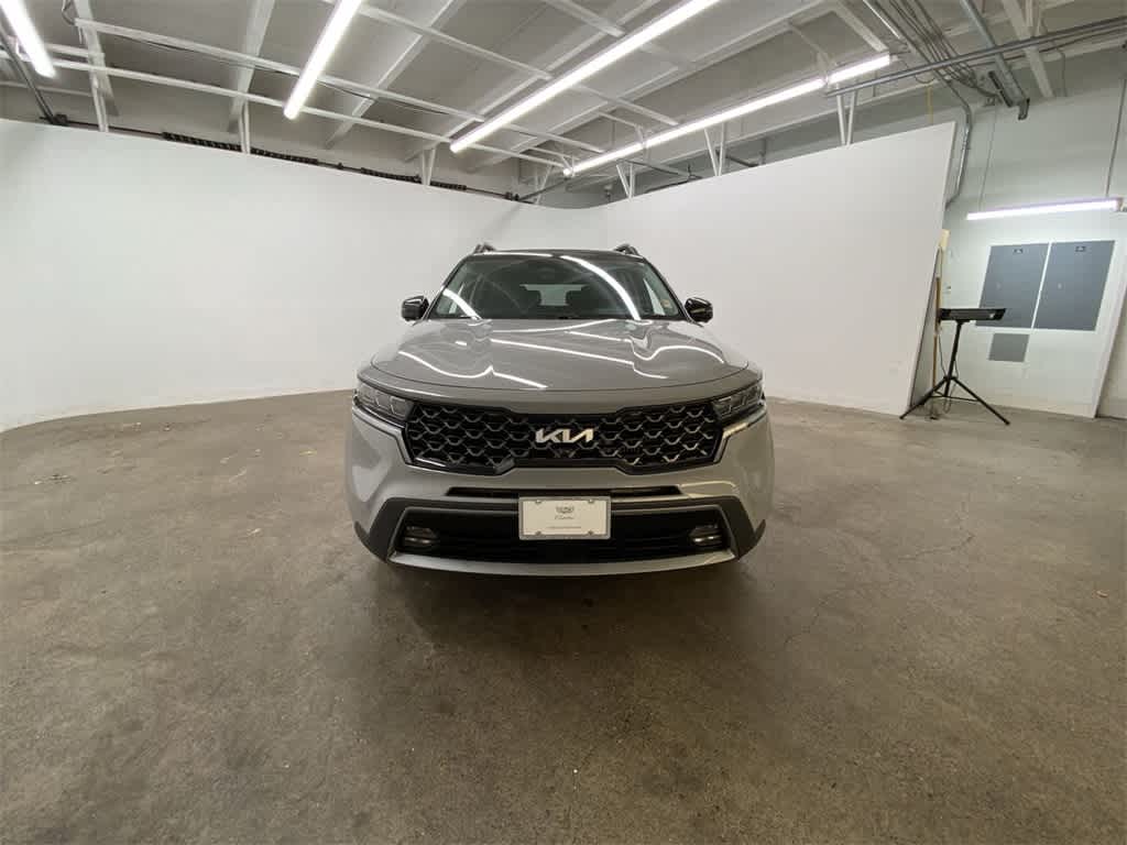 Thumbnail: 2022 Kia Sorento - 9