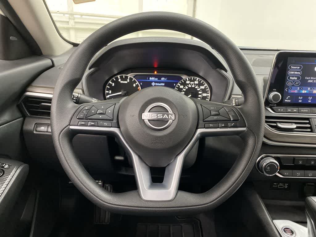 Thumbnail: 2025 Nissan Altima - 19