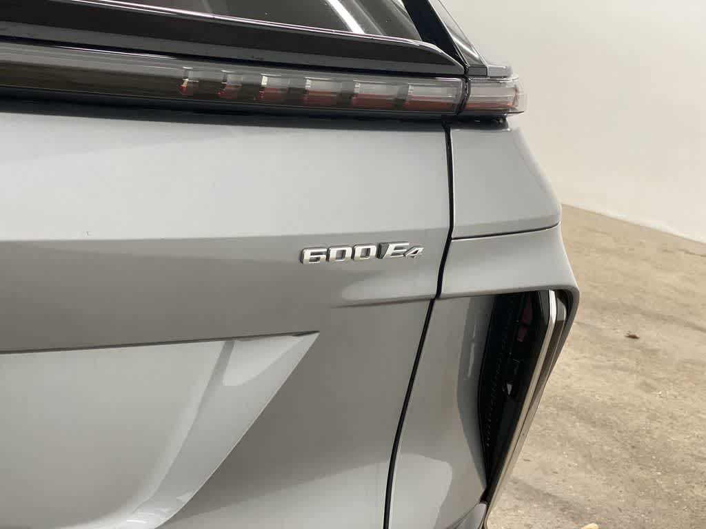 Thumbnail: 2025 Cadillac Lyriq - 11