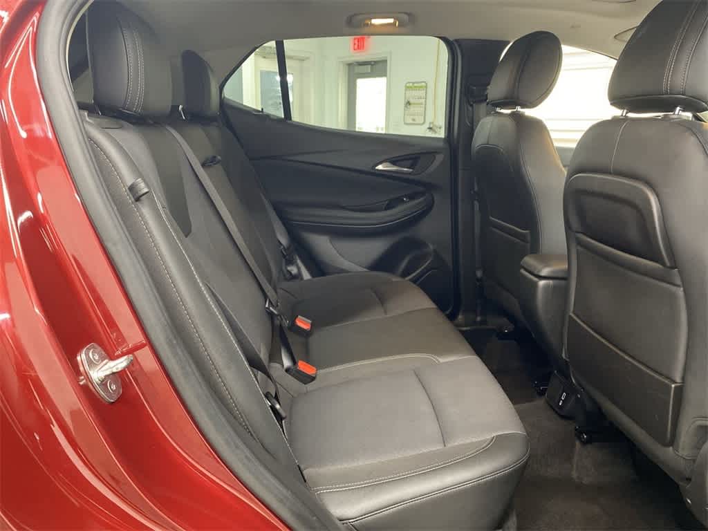 Thumbnail: 2022 Buick Encore GX - 18