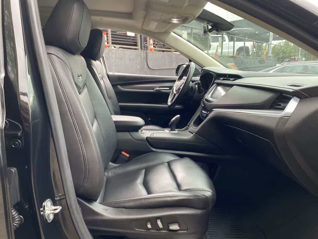 Thumbnail: 2018 Cadillac XT5 - 20