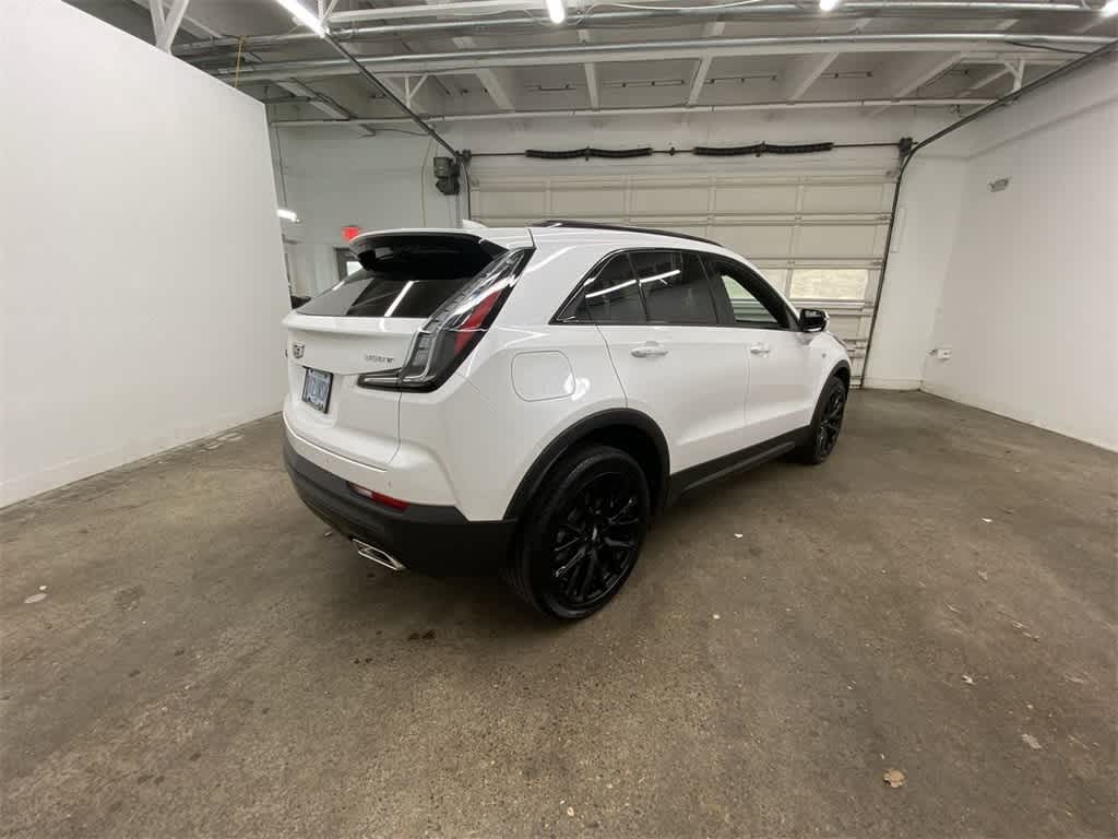 2023 Cadillac XT4 Sport 6