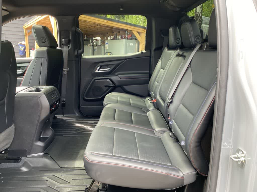 Thumbnail: 2025 Chevrolet Silverado EV - 16
