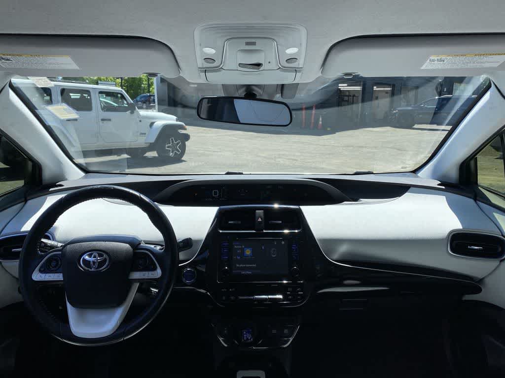 Thumbnail: 2016 Toyota Prius - 13