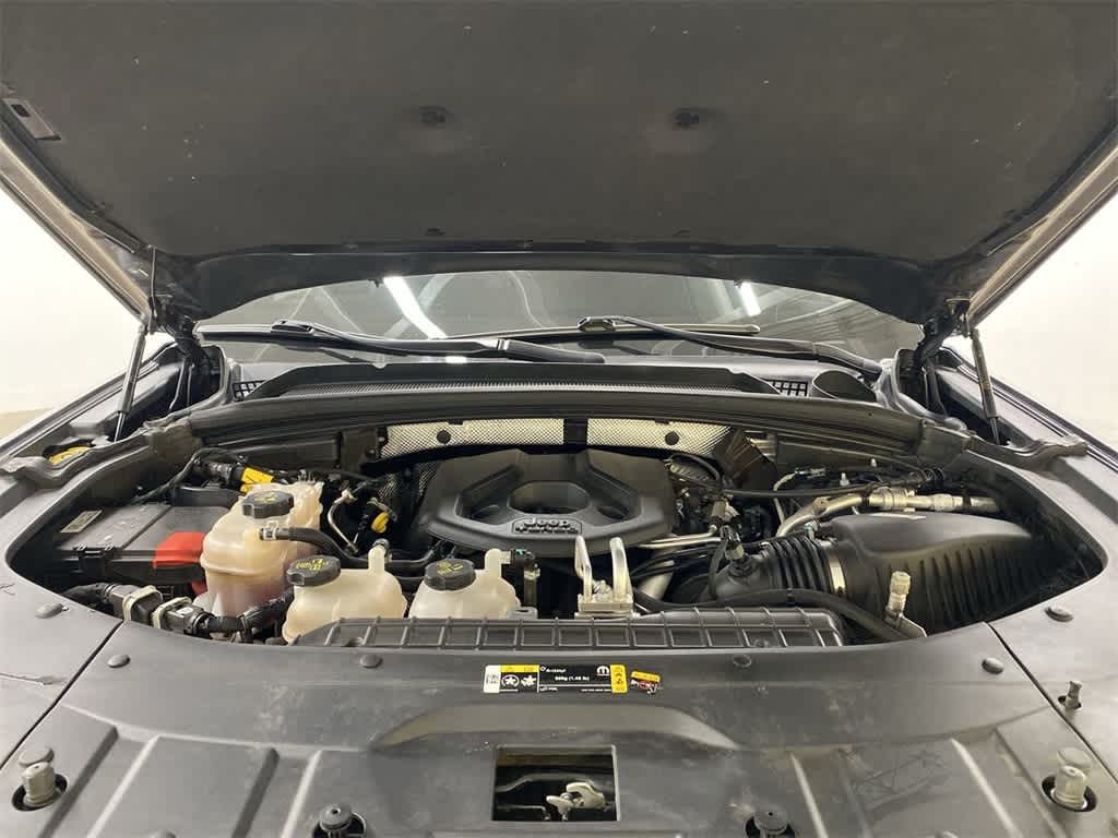 Thumbnail: 2023 Jeep Grand Cherokee - 12