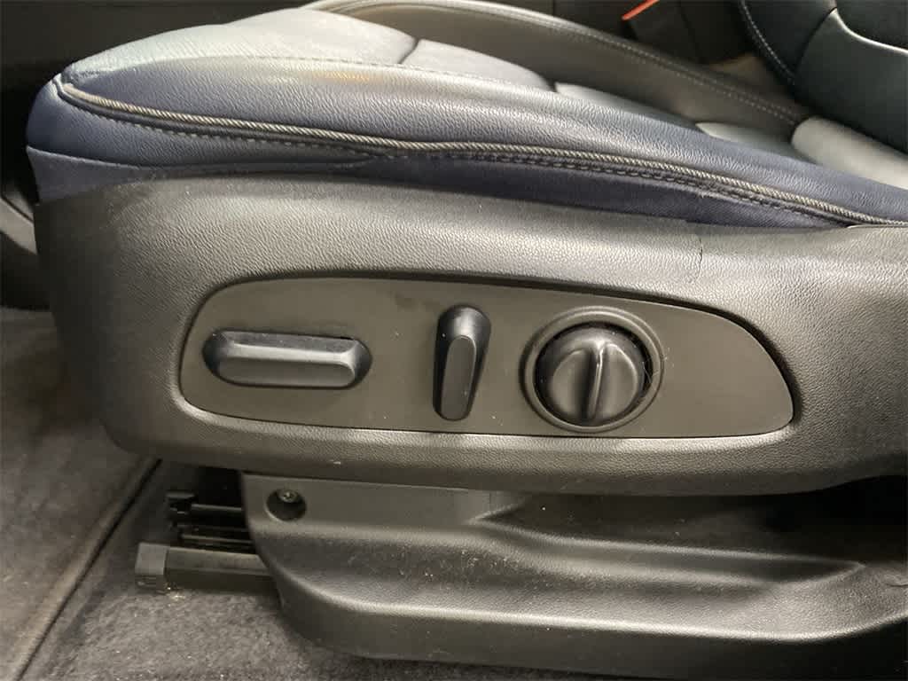 Thumbnail: 2022 Chevrolet Bolt EUV - 15