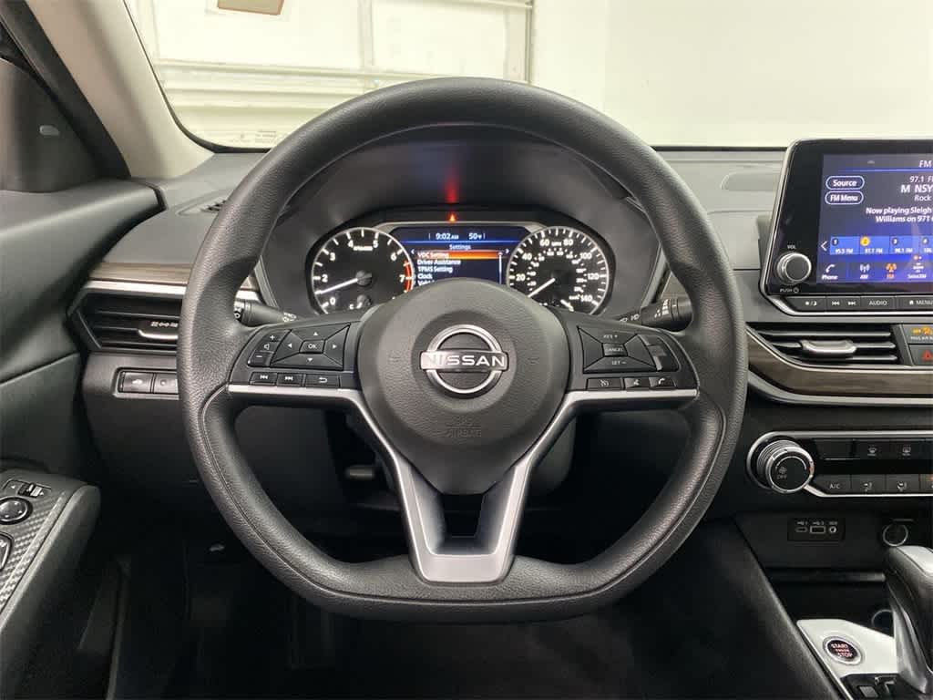 Thumbnail: 2024 Nissan Altima - 20