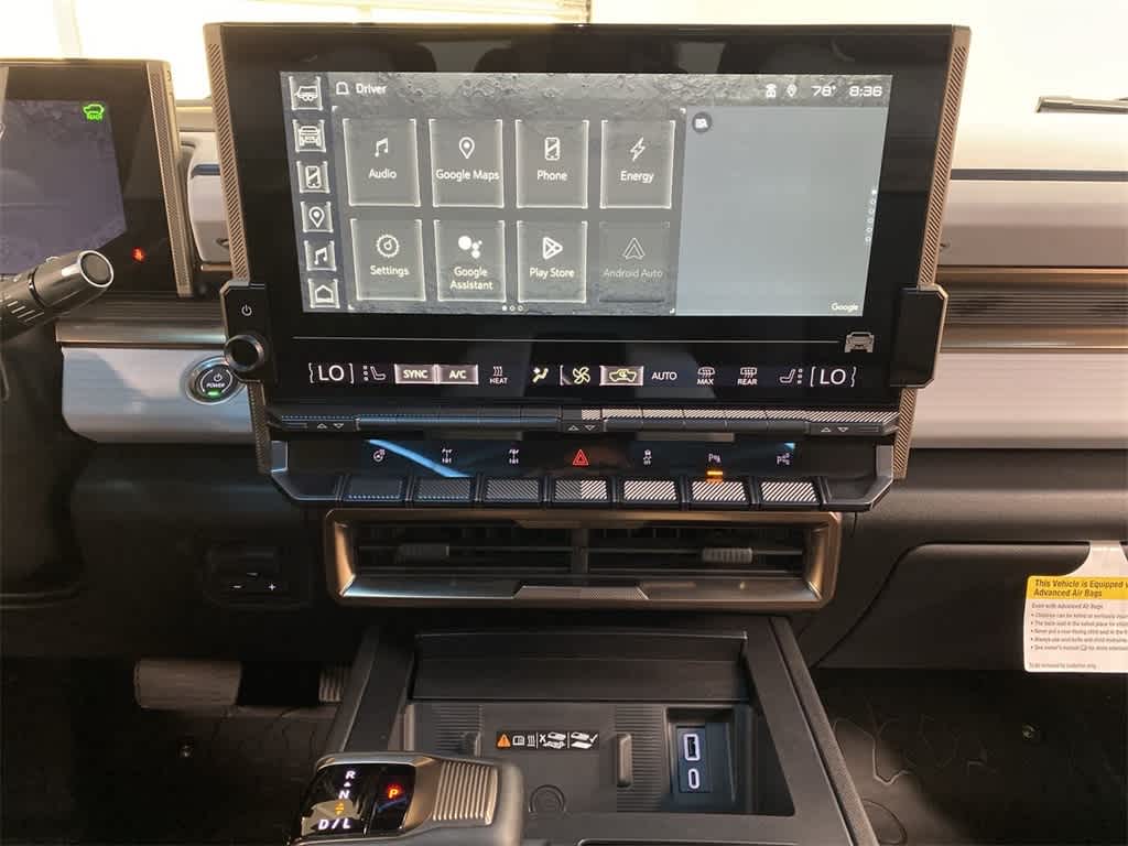 Thumbnail: 2024 GMC Hummer EV - 25