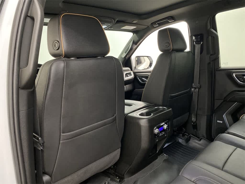 Thumbnail: 2022 GMC Yukon - 15