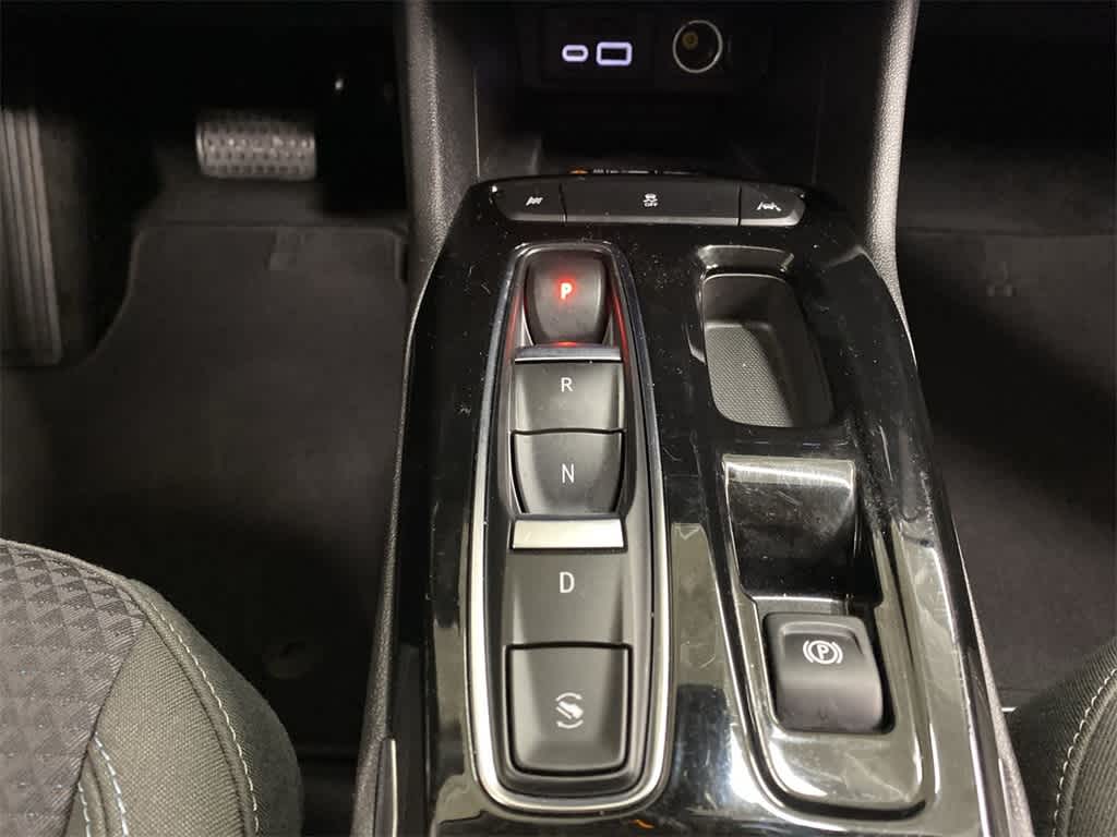 Thumbnail: 2023 Chevrolet Bolt EUV - 27