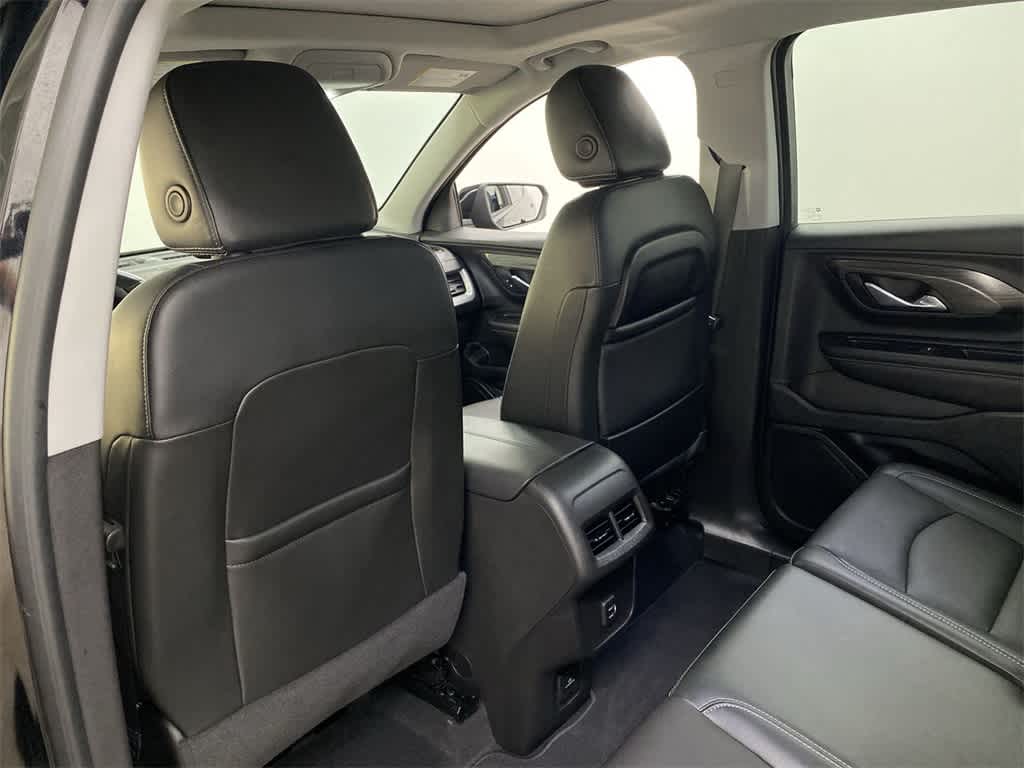 Thumbnail: 2022 GMC Terrain - 16