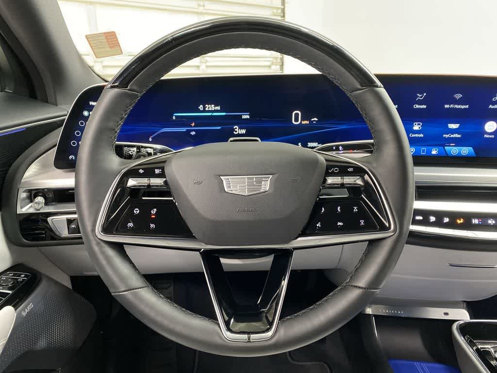 Thumbnail: 2025 Cadillac Lyriq - 20