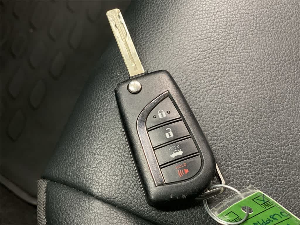 Thumbnail: 2024 Toyota Camry - 30