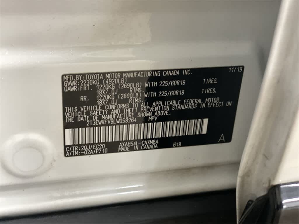 Thumbnail: 2020 Toyota RAV4 - 30