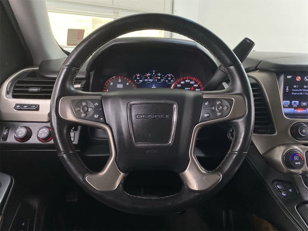 Thumbnail: 2016 GMC Yukon XL - 19