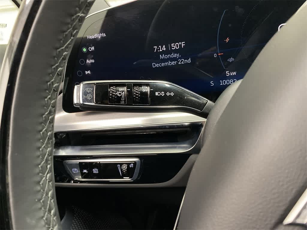 Thumbnail: 2025 Cadillac Lyriq - 23