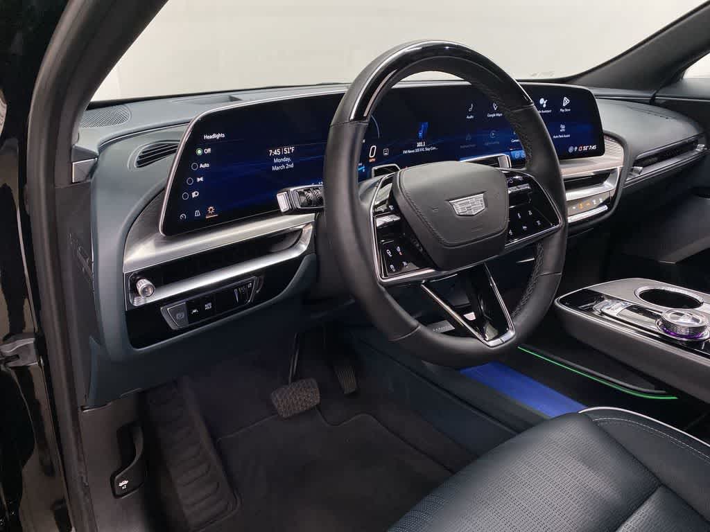 Thumbnail: 2024 Cadillac Lyriq - 2