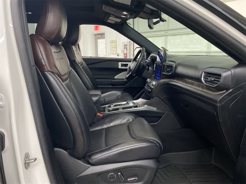 Thumbnail: 2020 Ford Explorer - 19