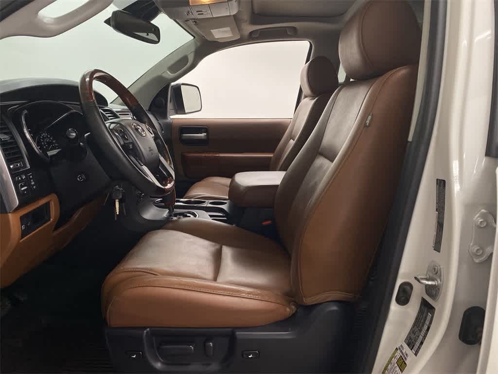 Thumbnail: 2019 Toyota Sequoia - 14