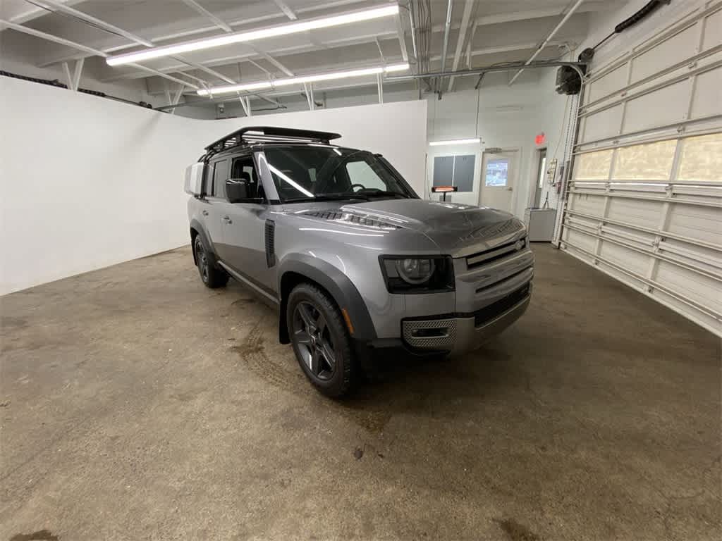 Thumbnail: 2023 Land Rover Defender - 8