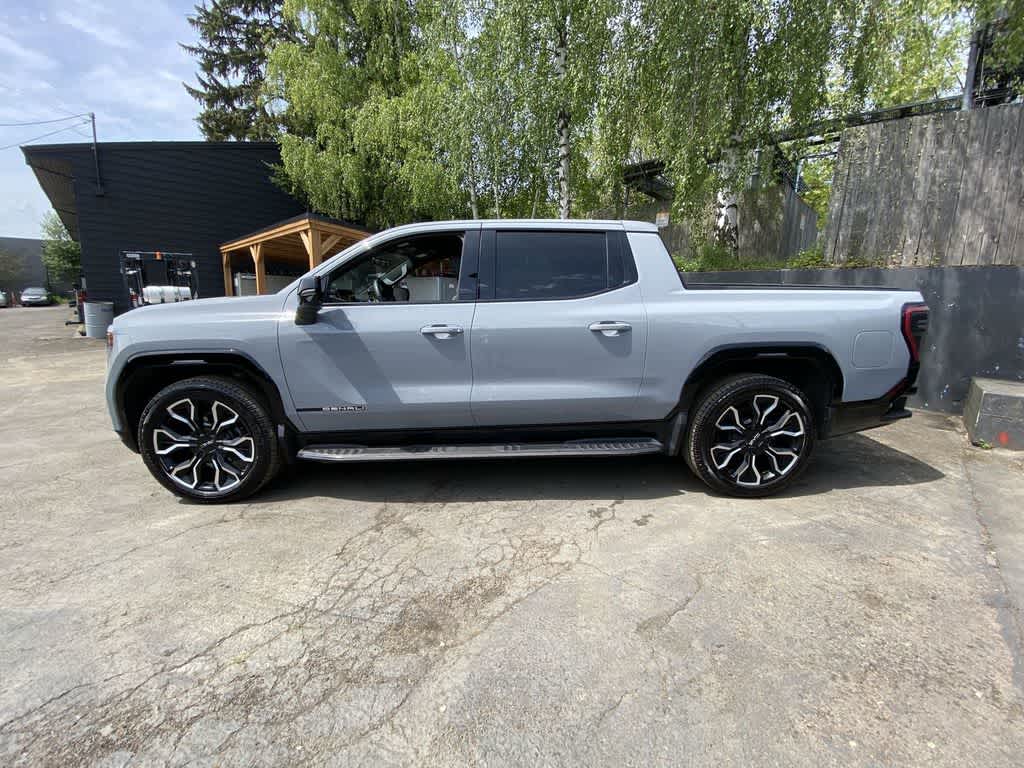 Thumbnail: 2025 GMC Sierra EV - 3