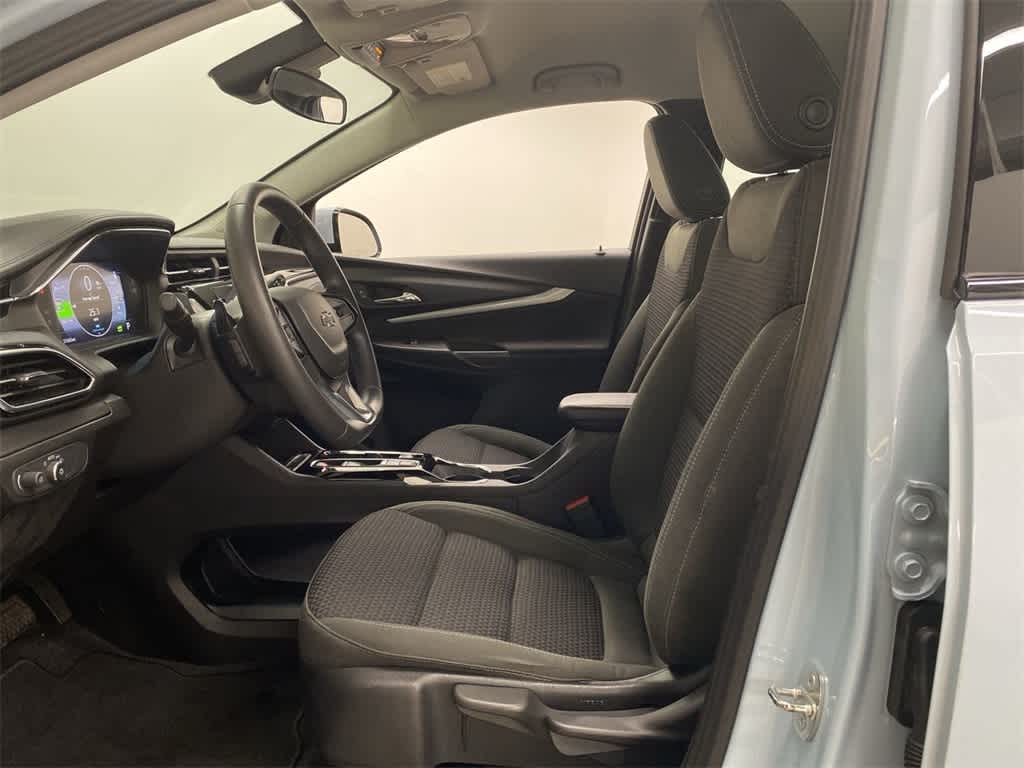 Thumbnail: 2022 Chevrolet Bolt EUV - 14