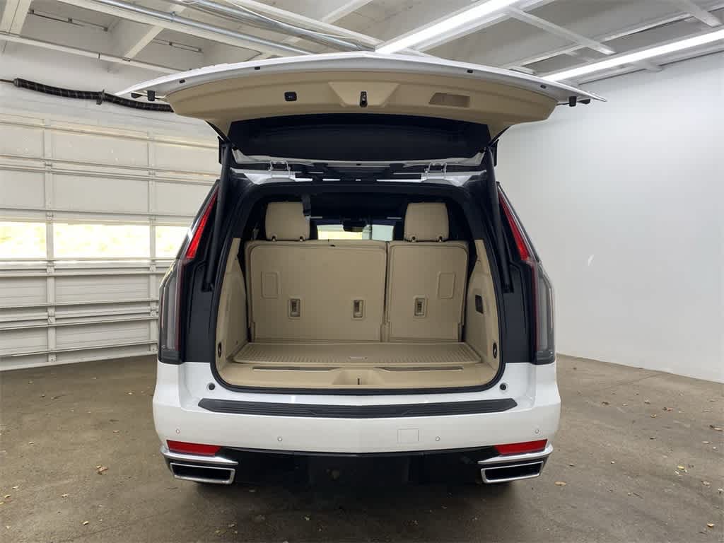 Thumbnail: 2023 Cadillac Escalade - 30