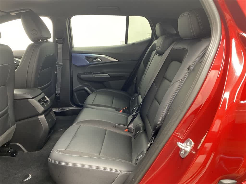 Thumbnail: 2025 Chevrolet Equinox - 16