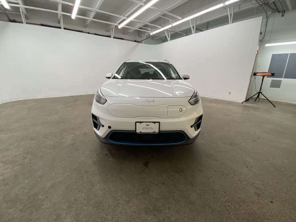 Thumbnail: 2022 Kia Niro - 9