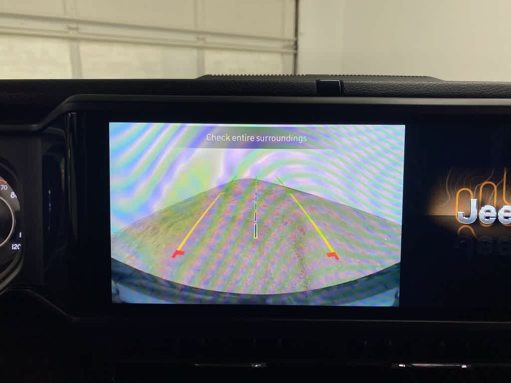 Thumbnail: 2025 Jeep Wrangler - 25