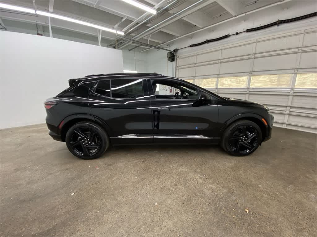 Thumbnail: 2024 Chevrolet Equinox - 7