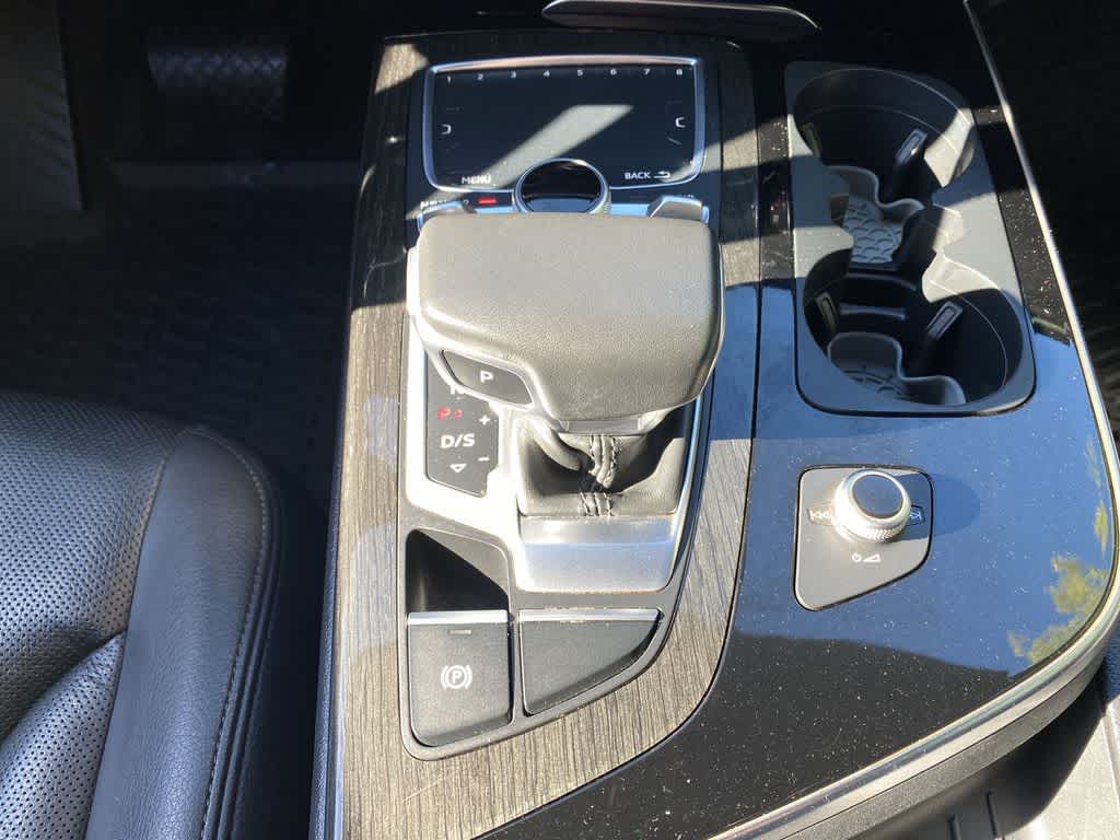 Thumbnail: 2019 Audi Q7 - 27